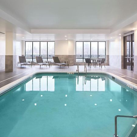 Готель Courtyard By Marriott Саратога-Спрінгс Екстер'єр фото